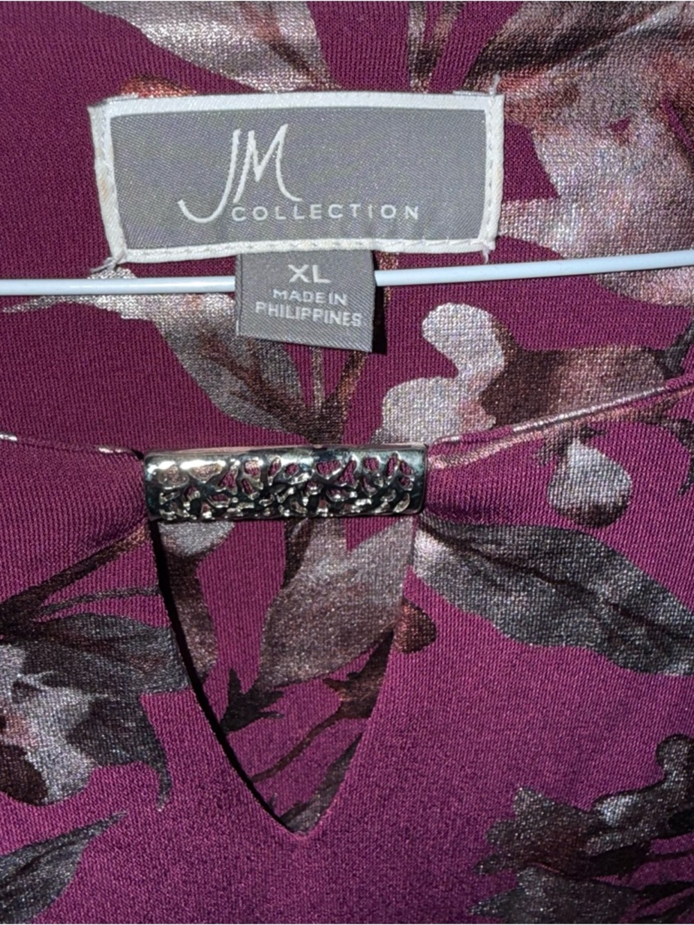 JM Collection Plum Floral Keyhole Blouse with Silver Accent - Picture 3 of 4